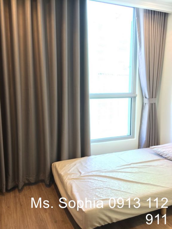 Apartment fully funished, balcony, high floor at Binh Thanh Dist