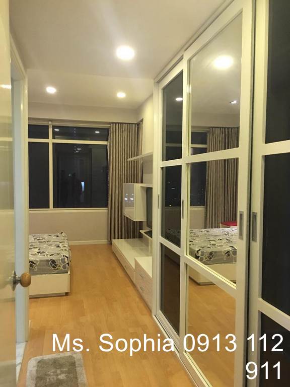 Apartment with nice design, high floor, 5 mins to the center for rent