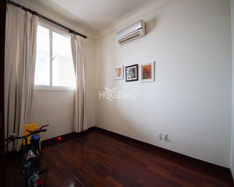 For rent apartment on Nguyen Huu Canh st, Binh Thanh District