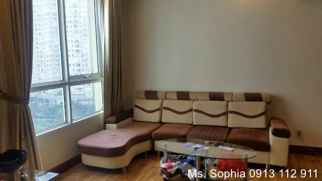 Apartment at Binh Thanh Dist 1 BR,  close to the center, only 700 usd/month