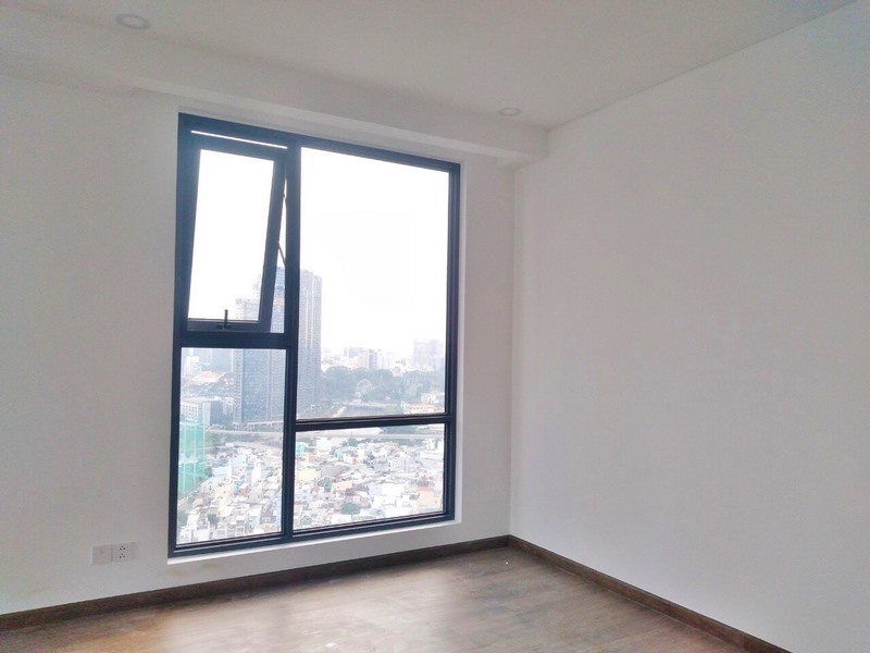 One-bedroom apartment, no furniture for rent in Saigon Pearl 