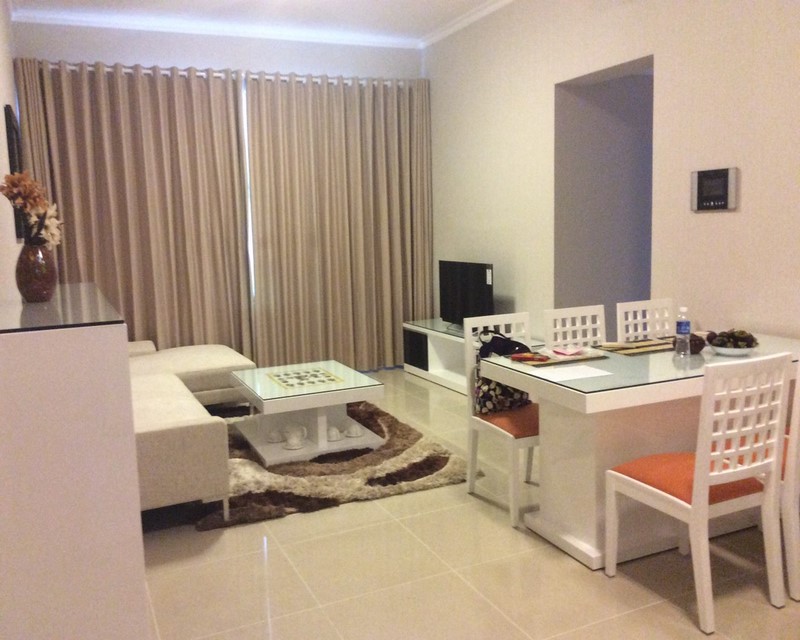 For rent 2-bedroom apartment, river view in Saigon Pearl 