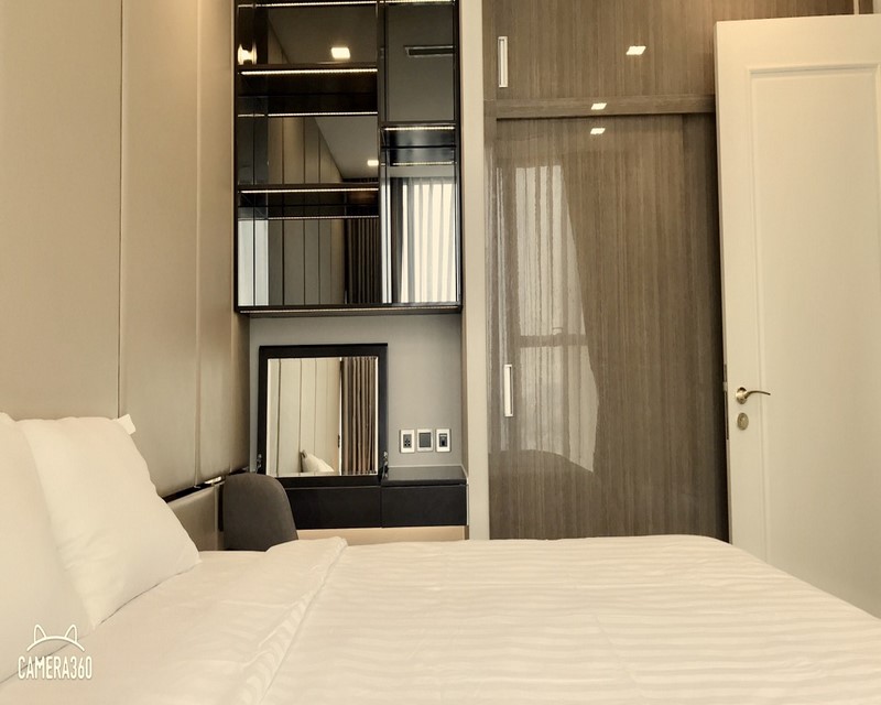 Vinhomes Golden River for rent modern and fully furniture