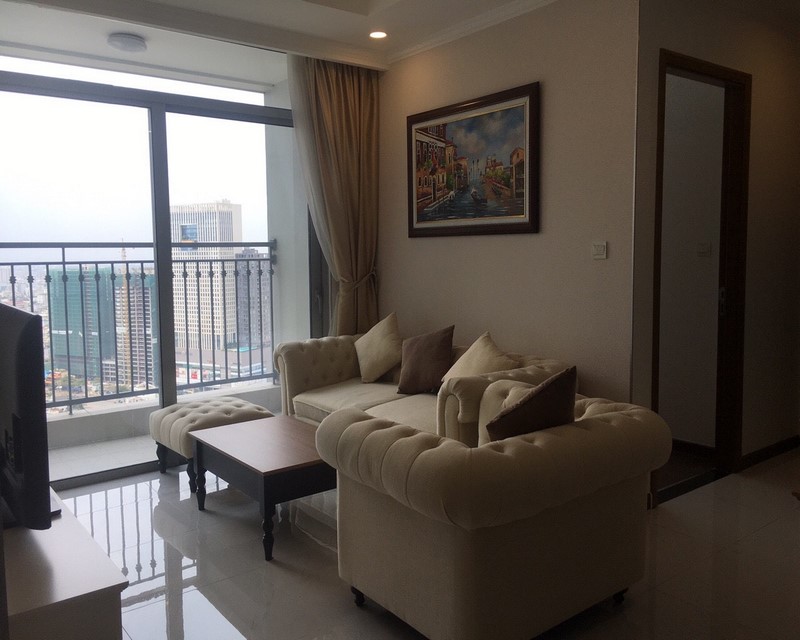 For rent high-end apartment in Vinhomes Central Park