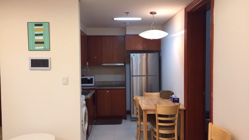 Apartment for rent with balcony, close to the center district 1