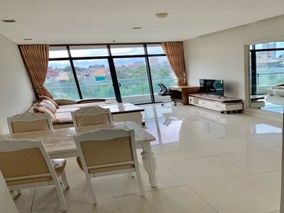 Modern style apartment with balcony in Binh Thanh dist for rent
