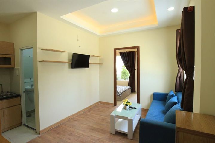 Apartment for rent in Binh Thanh Dist, 5 minutes to district 1