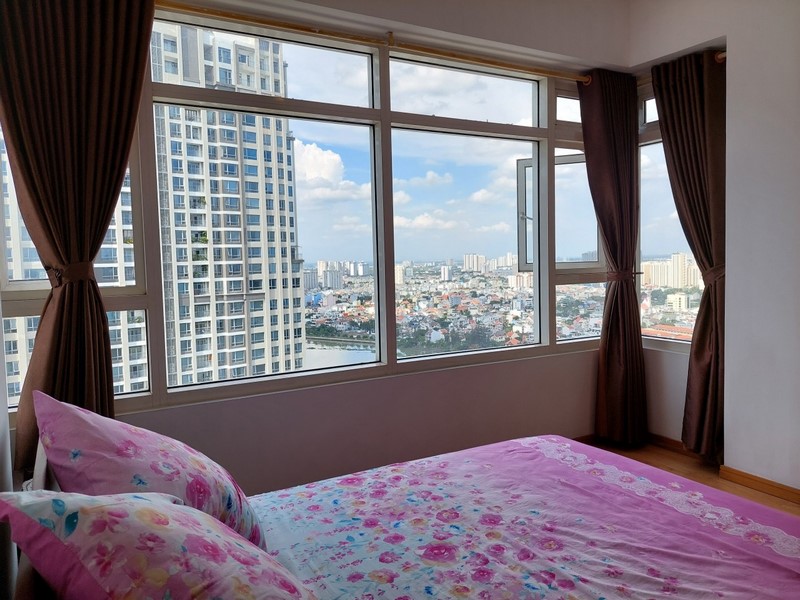 Best price apartment in Saigon Pearl, 3 Bedrooms for rent 