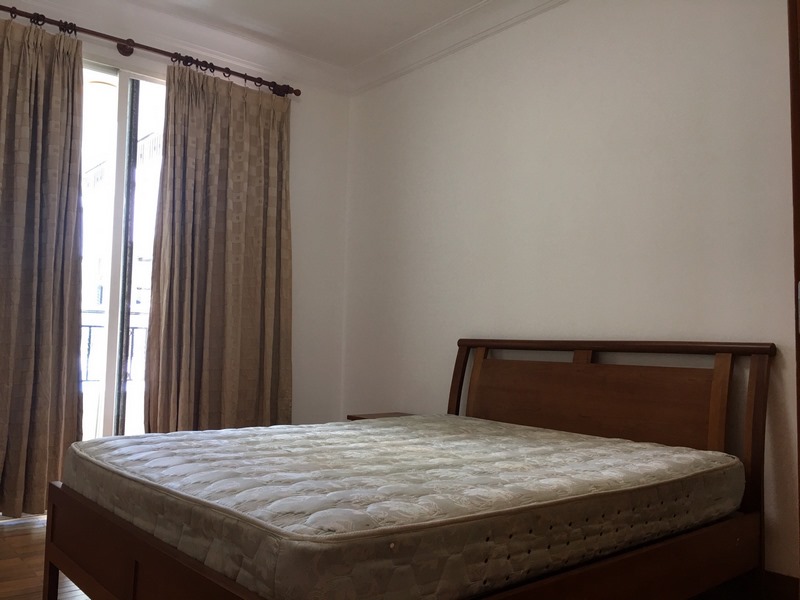 For rent apartment 2 bedrooms, high floor, Binh Thanh District