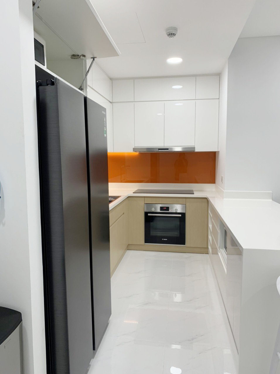 For rent apartment 2 bedrooms, brand new furniture