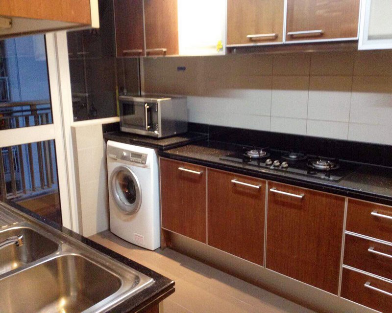 For rent high floor apartment in Binh Thanh district.