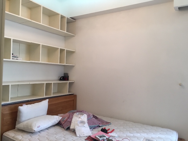 For rent apartment large living room, closed kitchen, fully furniture