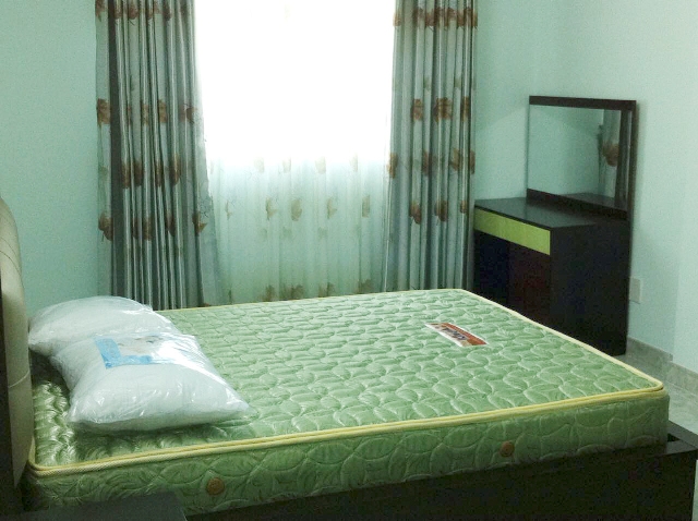 Apartment with 2 bedrooms, 620 usd/month, full furniture for rent