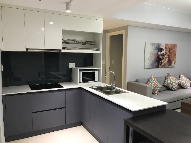 Apartment with 3 bedrooms for rent, luxurious design