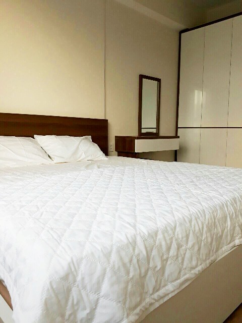 Apartment for rent high floor, river view, corner apartment