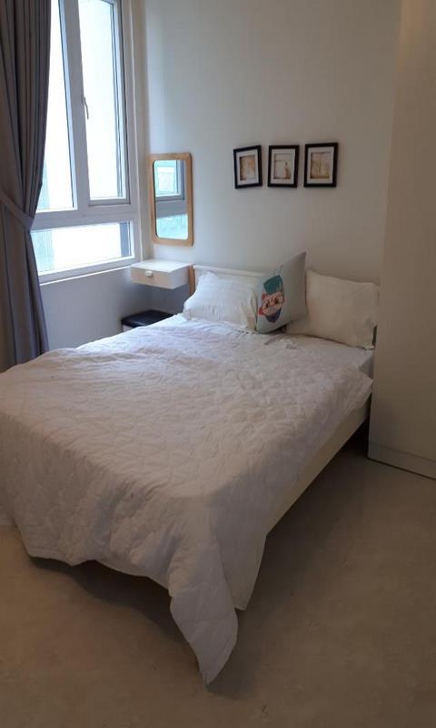 For rent apartment high floor, close to Saigon river