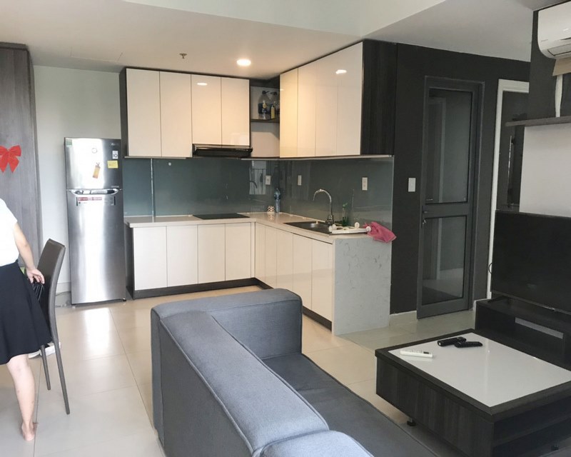 For rent apartment in District 2, Vincom Mega mall
