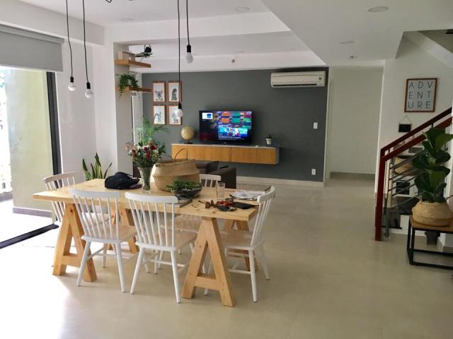 Duplex MASTERI Thao Dien Dist 2 for rent natural light and windy