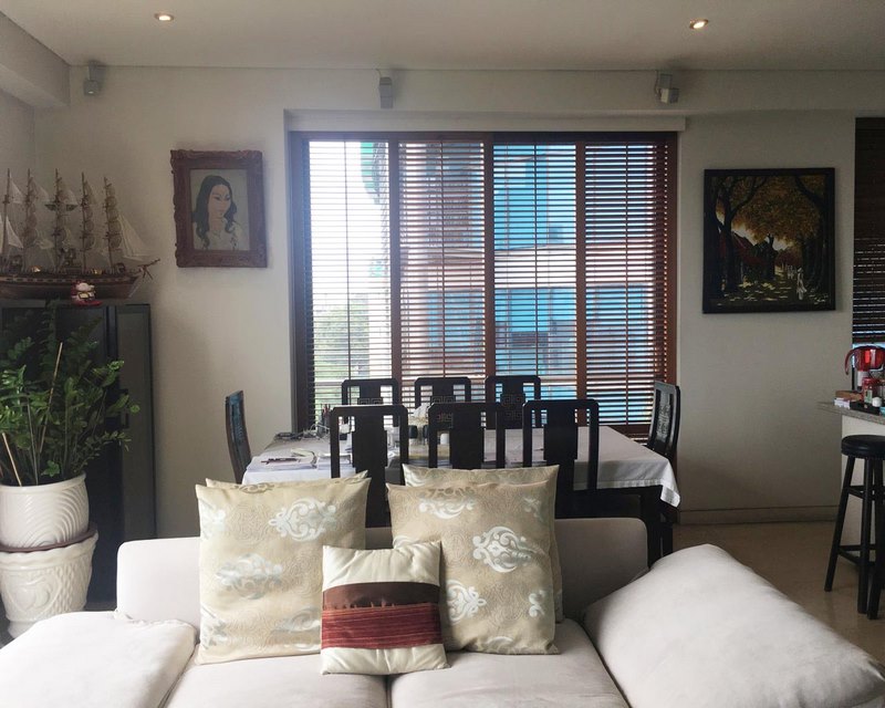 Apartment for rent on Nguyen Thi Minh Khai st, the center of dist 1