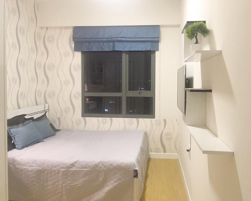 Apartment for rent river view, Vincom Mega Mall.