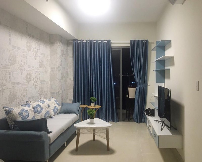 Apartment for rent river view, Vincom Mega Mall.