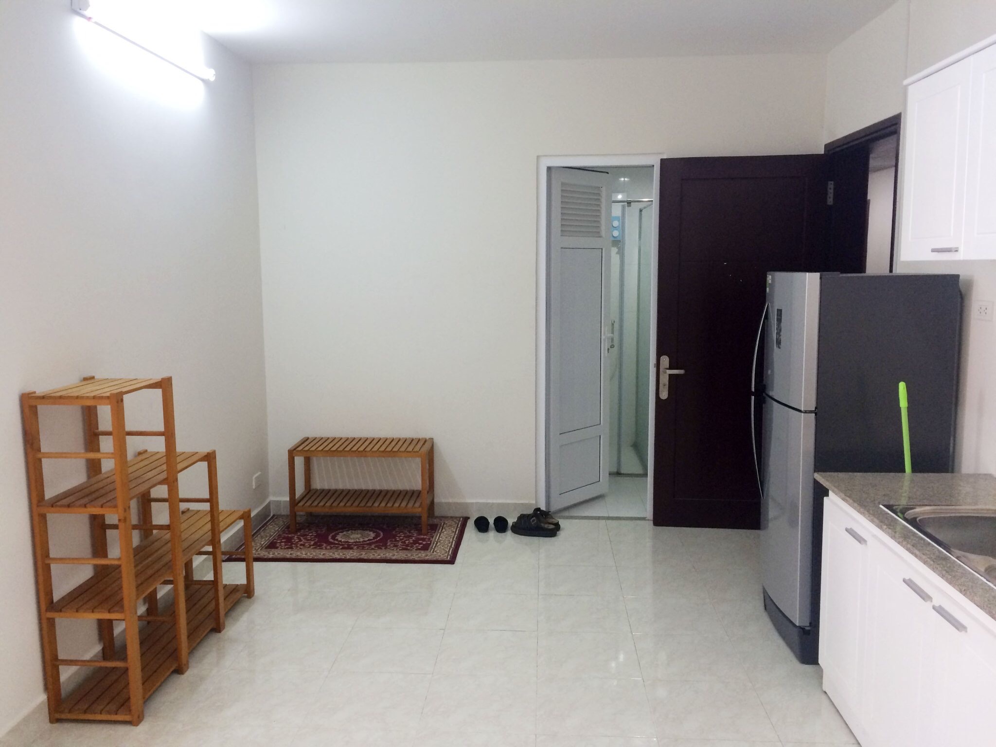 High floor apartment for rent 1 bedroom,close to District 1